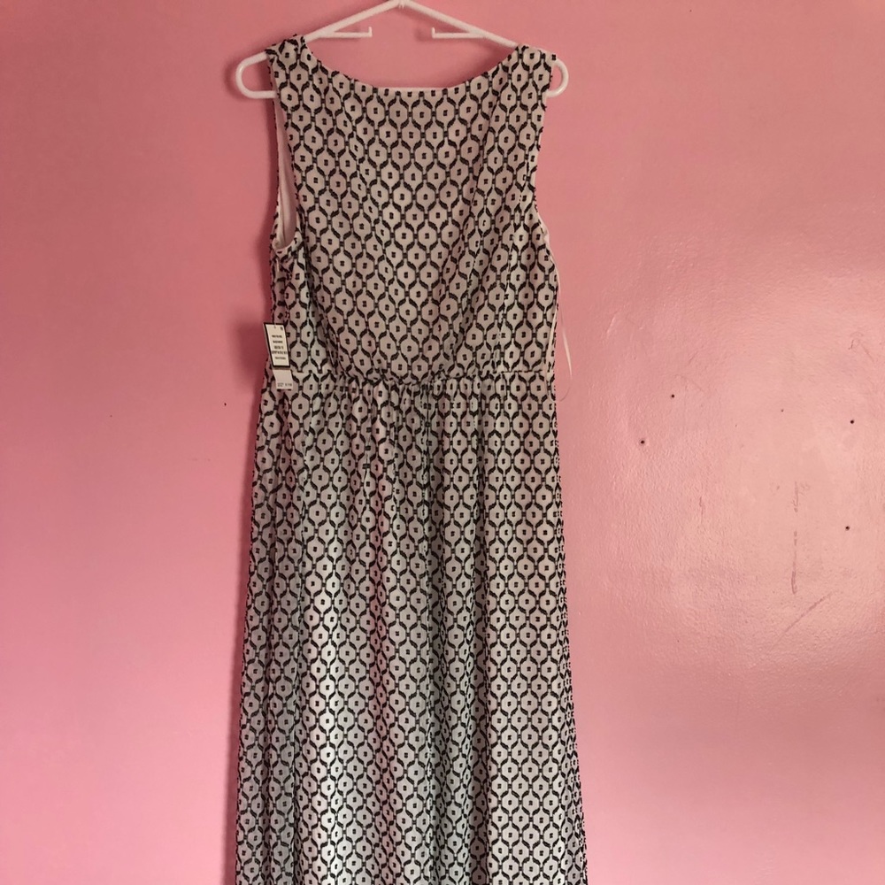 New with tags Nine West dress. - Picture 4 of 5
